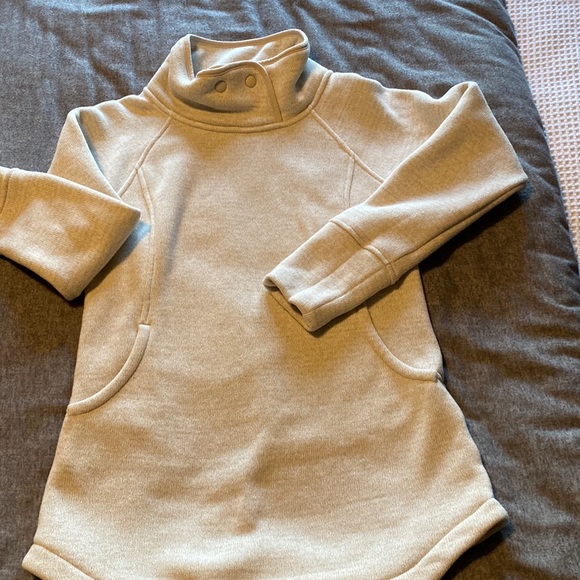 Prana Tops - Prana Tri Thermal‎ Threads Tunic Polartec, turtleneck, size extra small.